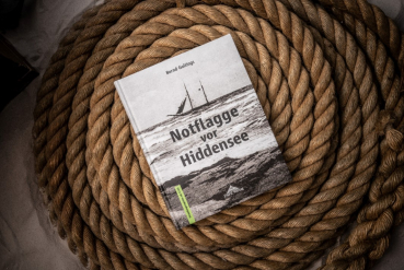 Buch Notflagge vor Hiddensee